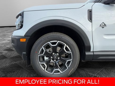 New 2026 Ford Bronco Sport Outer Banks w/ Outer Banks Tech Package+ AWD/4WD image 14