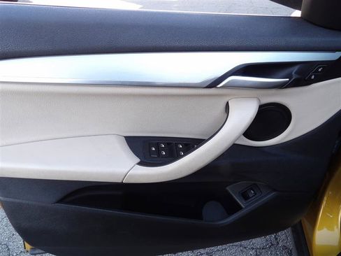 Used 2018 BMW X2 xDrive28i w/ Convenience Package image 11