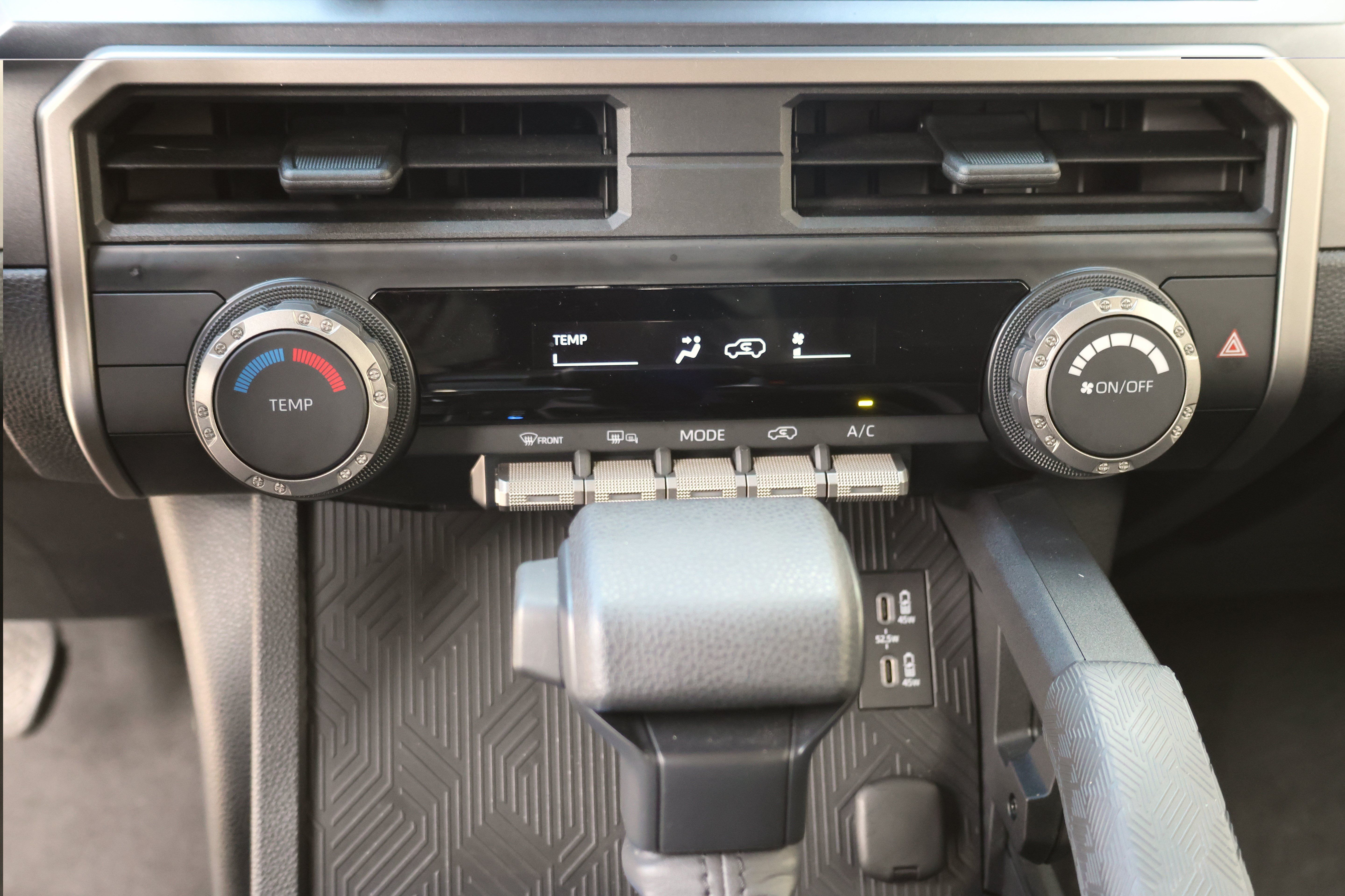 Used 2026 Toyota 4Runner SR5 AWD/4WD image 33