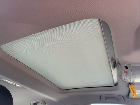 Used 2021 Volkswagen Jetta SE image 30