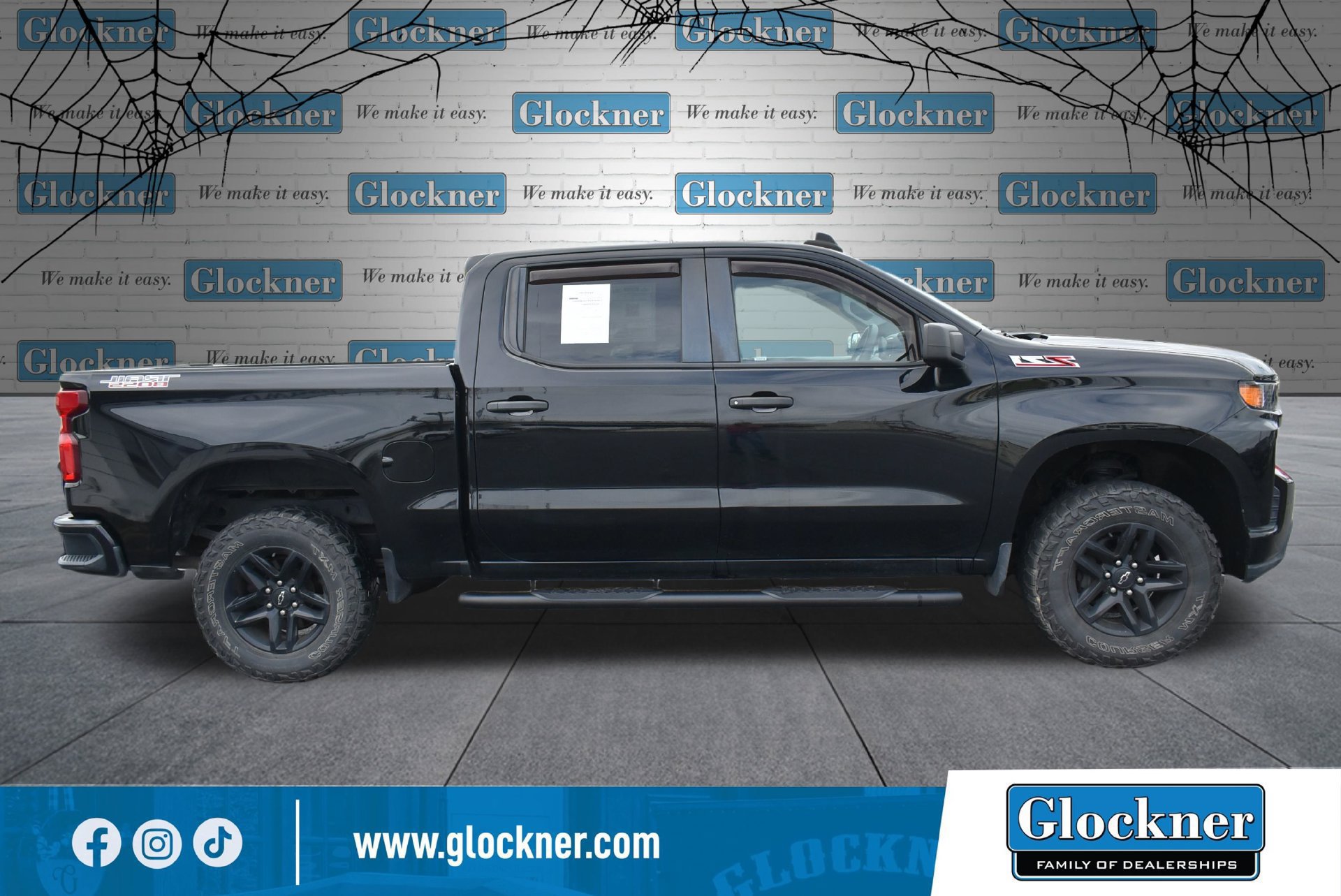 Used 2019 Chevrolet Silverado 1500 Custom Trail Boss w/ Custom Convenience Package AWD/4WD image 4