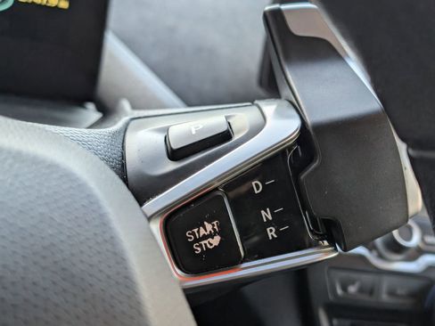 Used 2016 BMW i3 w/ Range Extender image 17