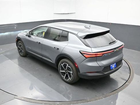 New 2026 Chevrolet Equinox EV LT image 20