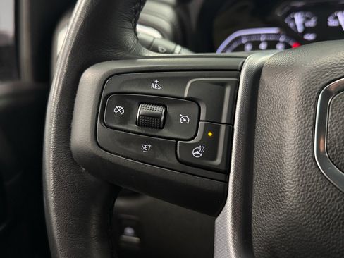 Used 2023 GMC Sierra 2500 SLT w/ SLT Preferred Package image 22