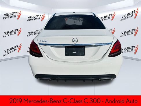 Used 2019 Mercedes-Benz C 300 Sedan image 4