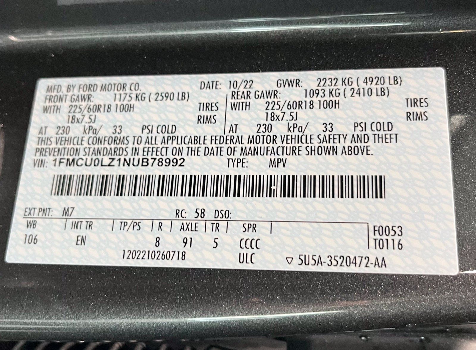 Used 2022 Ford Escape Titanium FWD image 19