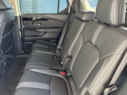 New 2025 Honda Pilot EX-L image 19
