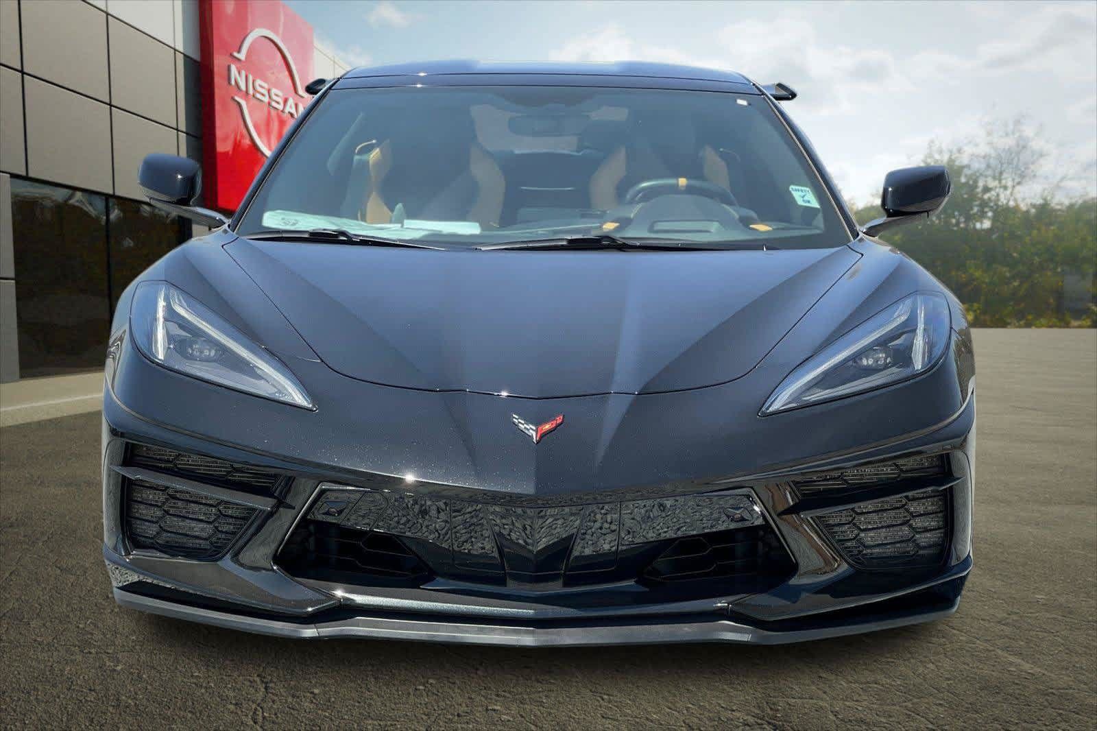 Used 2020 Chevrolet Corvette Stingray Preferred Cpe w/ 2LT Preferred Equipment Group RWD image 9