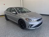 New 2025 Volkswagen Jetta SE image 5