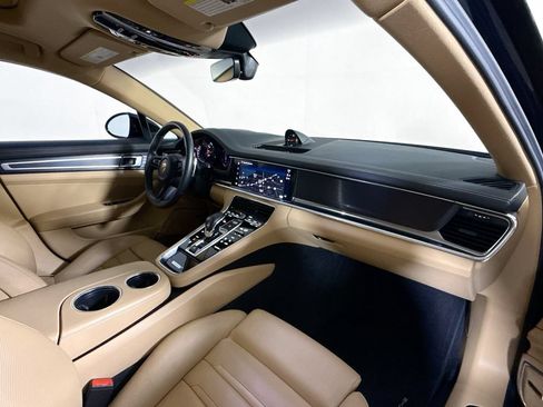 Certified 2022 Porsche Panamera Platinum Edition RWD image 17