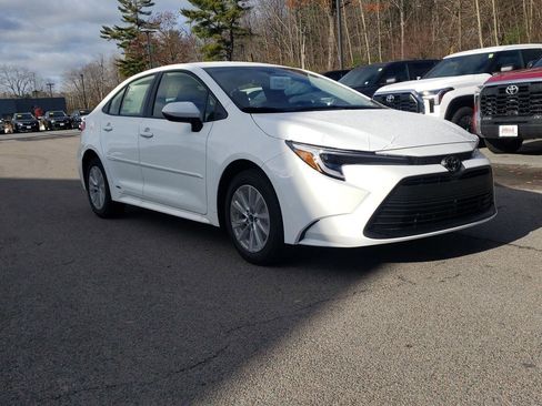 New 2026 Toyota Corolla LE image 4