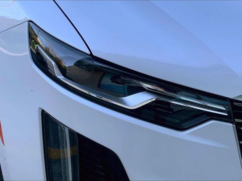 Certified 2024 Cadillac XT6 Premium Luxury w/ Technology Package image 27