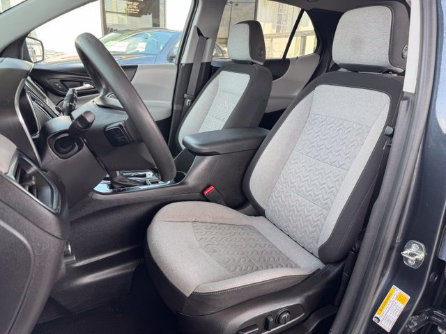 Used 2023 Chevrolet Equinox LT FWD image 18