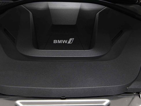 New 2026 BMW i4 eDrive40 w/ M Sport Package image 18