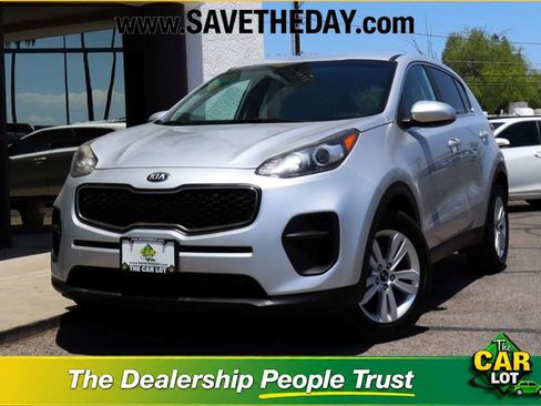 Used 2019 Kia Sportage LX FWD image 1