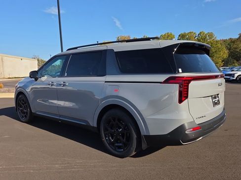 New 2026 Kia Carnival SX Prestige FWD image 3