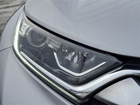Used 2018 Honda CR-V LX image 25
