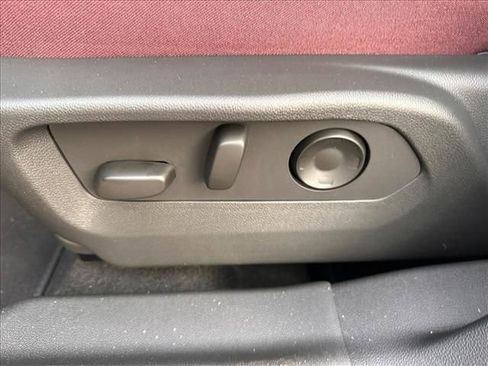 New 2026 Buick Envision Sport Touring image 27