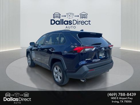 Used 2023 Toyota RAV4 XLE image 8