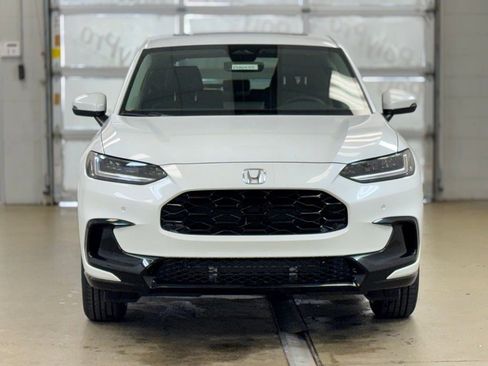 New 2026 Honda HR-V EX-L image 2