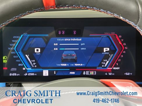 Used 2025 BMW M5 w/ Executive Package image 13