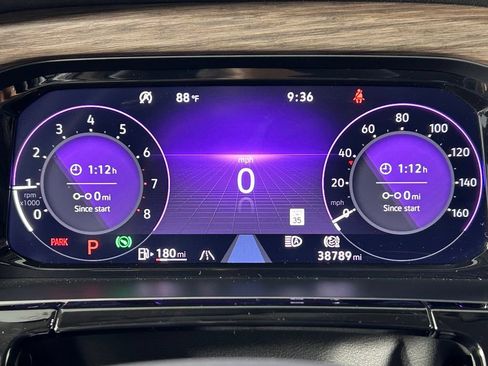 Used 2024 Volkswagen Atlas SEL AWD/4WD image 27