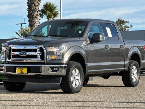 Used 2017 Ford F150 XLT image 8