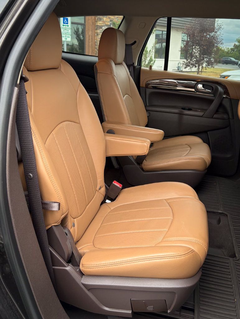 Used 2014 Buick Enclave Leather FWD image 28