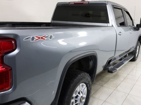 Used 2024 Chevrolet Silverado 2500 LT w/ Convenience Package AWD/4WD image 39