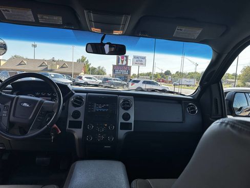 Used 2014 Ford F150 XLT w/ XLT Chrome Package image 14