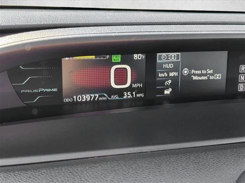 Used 2018 Toyota Prius Prime Advanced image 11