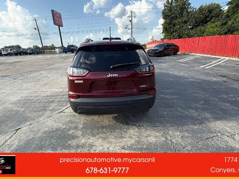 Used 2020 Jeep Cherokee Latitude Plus w/ Cold Weather Group FWD image 5