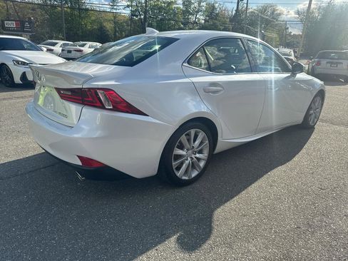 Used 2016 Lexus IS 300 AWD w/ Premium Package image 15
