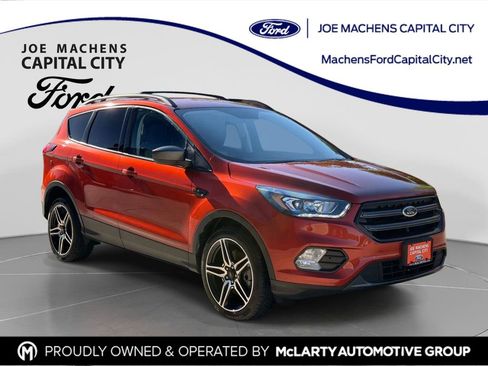 Used 2019 Ford Escape SEL AWD/4WD image 1