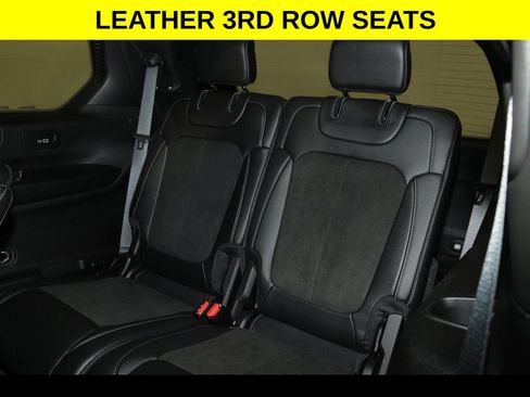 Used 2023 Jeep Grand Cherokee L Laredo AWD/4WD image 13