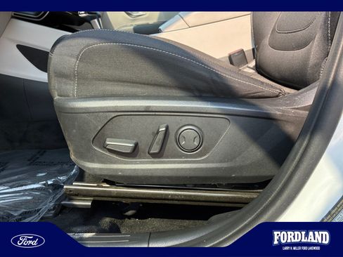 Used 2022 Hyundai Tucson SEL AWD/4WD image 14