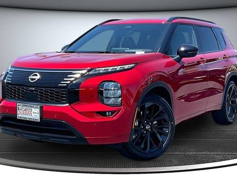 New 2026 Nissan Rogue Platinum AWD/4WD image 2