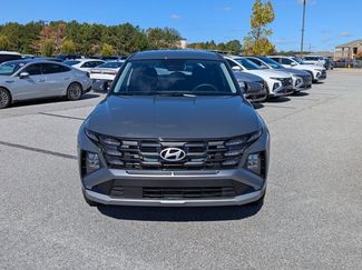 New 2026 Hyundai Tucson SE video 2