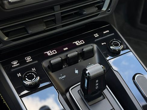 Used 2023 Porsche 911 Carrera 4S image 27