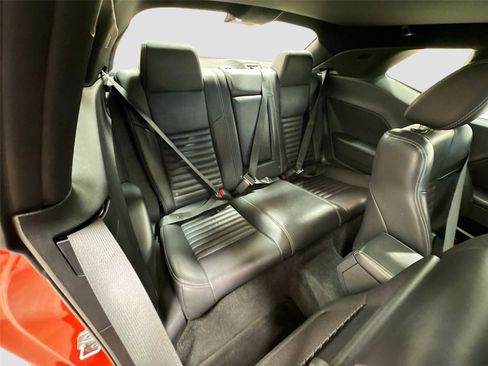 Used 2010 Dodge Challenger R/T image 23