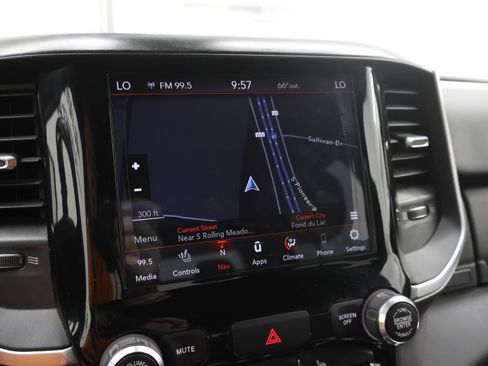 Used 2020 RAM 1500 Big Horn AWD/4WD image 11