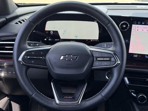 Used 2025 Chevrolet Traverse Z71 w/ Driver Confidence Package image 13