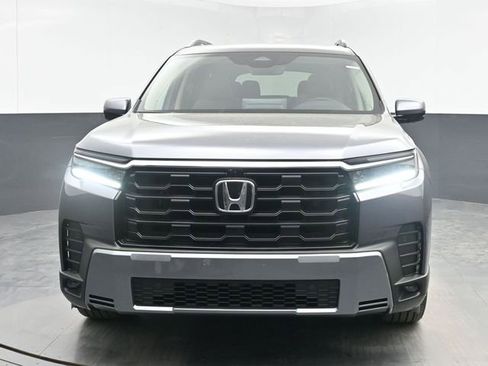 New 2026 Honda Pilot Touring image 3