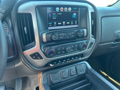 Used 2017 GMC Sierra 1500 SLT image 31