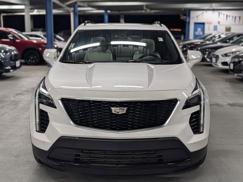Used 2021 Cadillac XT4 Sport image 2