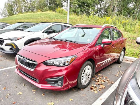 Used 2018 Subaru Impreza 2.0i Premium w/ Eyesight & BSD & Rcta AWD/4WD image 3