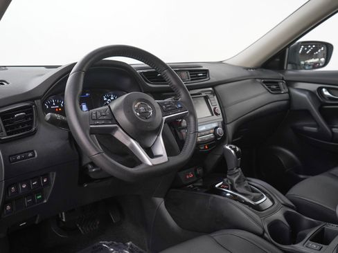 Used 2020 Nissan Rogue SL w/ Premium Package FWD image 25