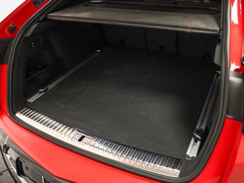 Used 2025 Lamborghini Urus SE image 50