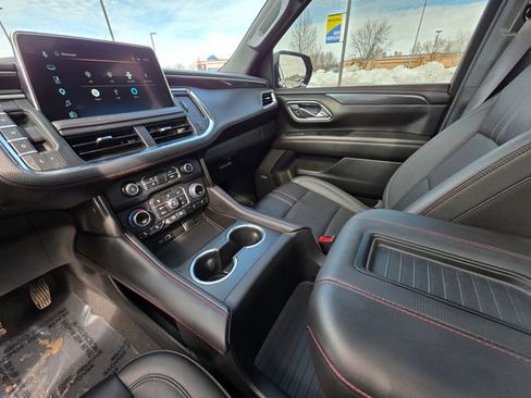 Used 2024 Chevrolet Suburban RST w/ Sport Performance Package image 25