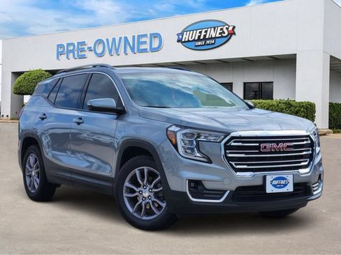 Certified 2024 GMC Terrain SLT FWD image 1